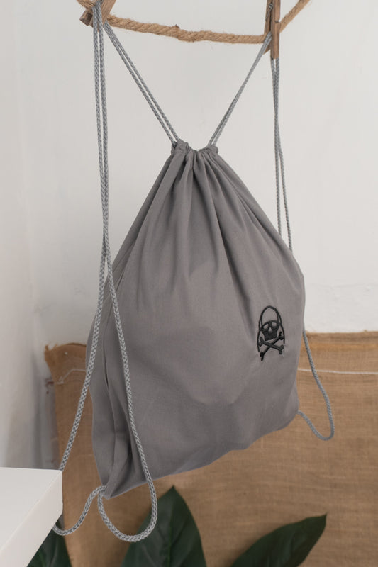 MOCHILA CUERDAS GRIS