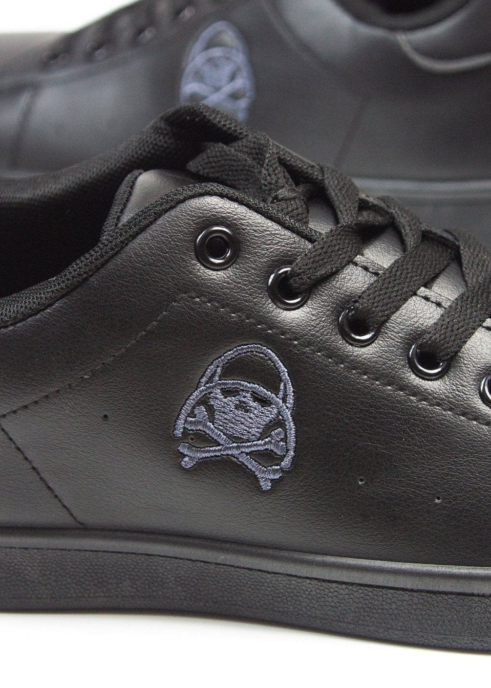 ZAPATILLA PARA COSTALERO NEGRA