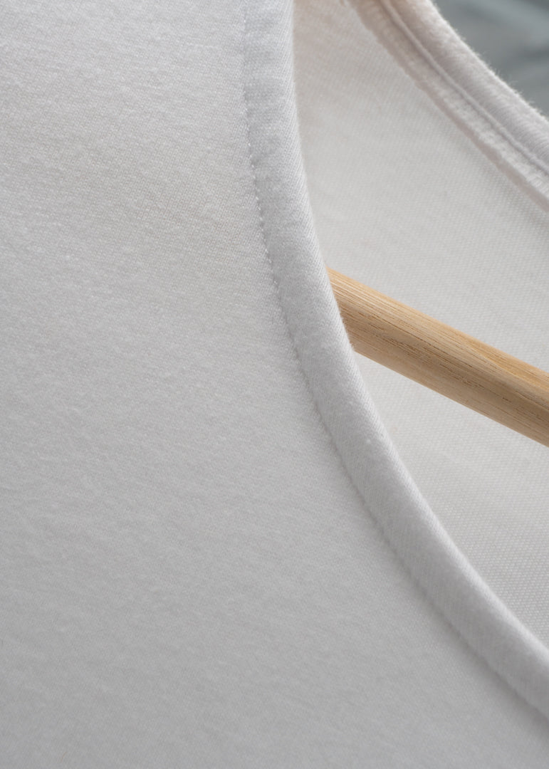 CAMISETA CUELLO BAJO PARA COSTALERO BLANCA