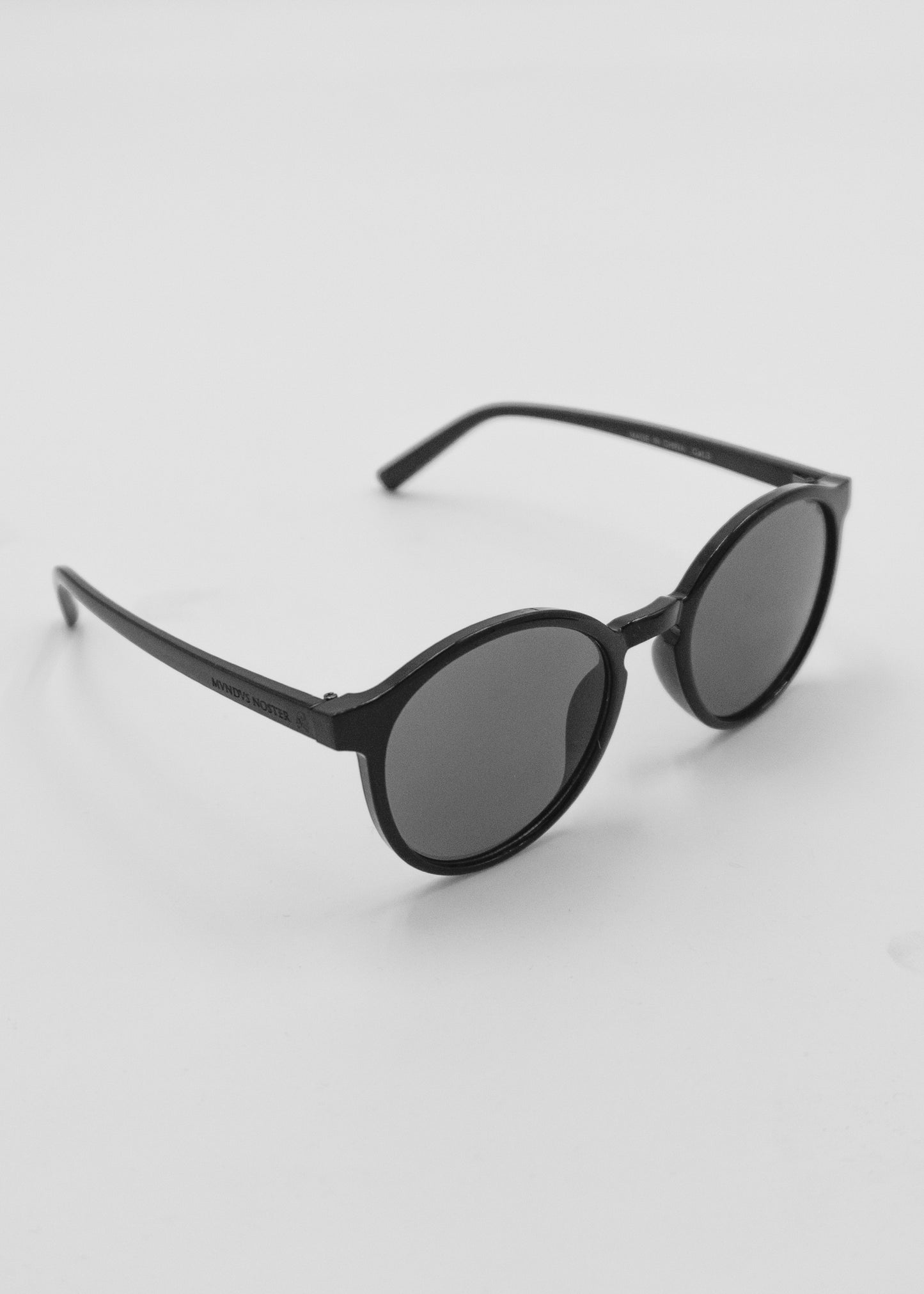 GAFAS REDONDAS NEGRA
